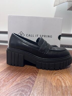 Call It Spring Black Chunky Lug Sole Loafers